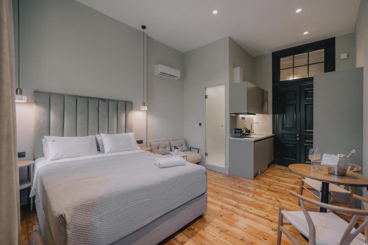 Sanrocco Suites -Corfu Town Luxury Apartments Экстерьер фото