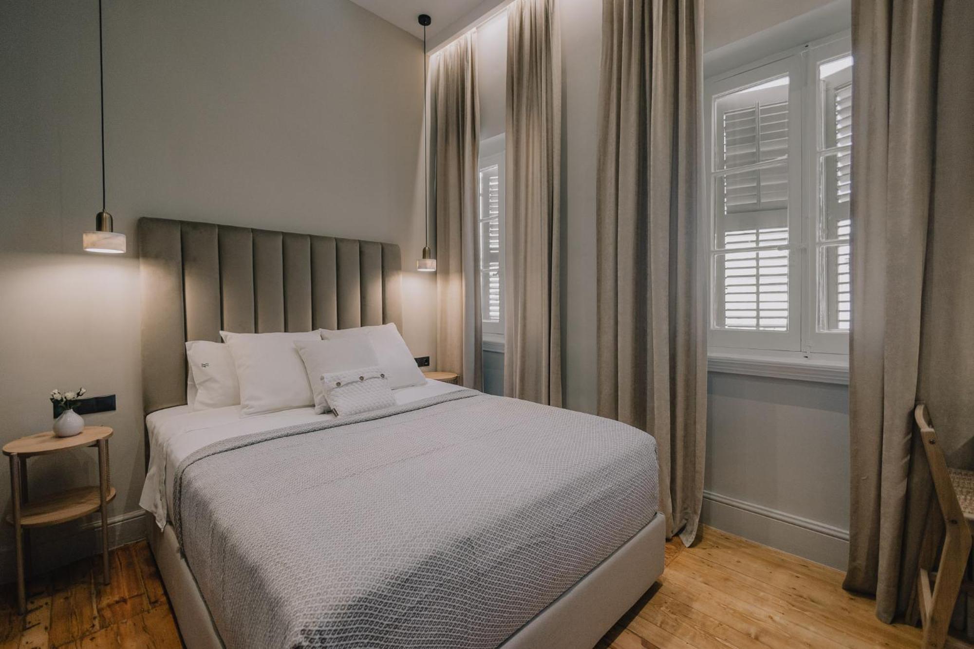 Sanrocco Suites -Corfu Town Luxury Apartments Экстерьер фото
