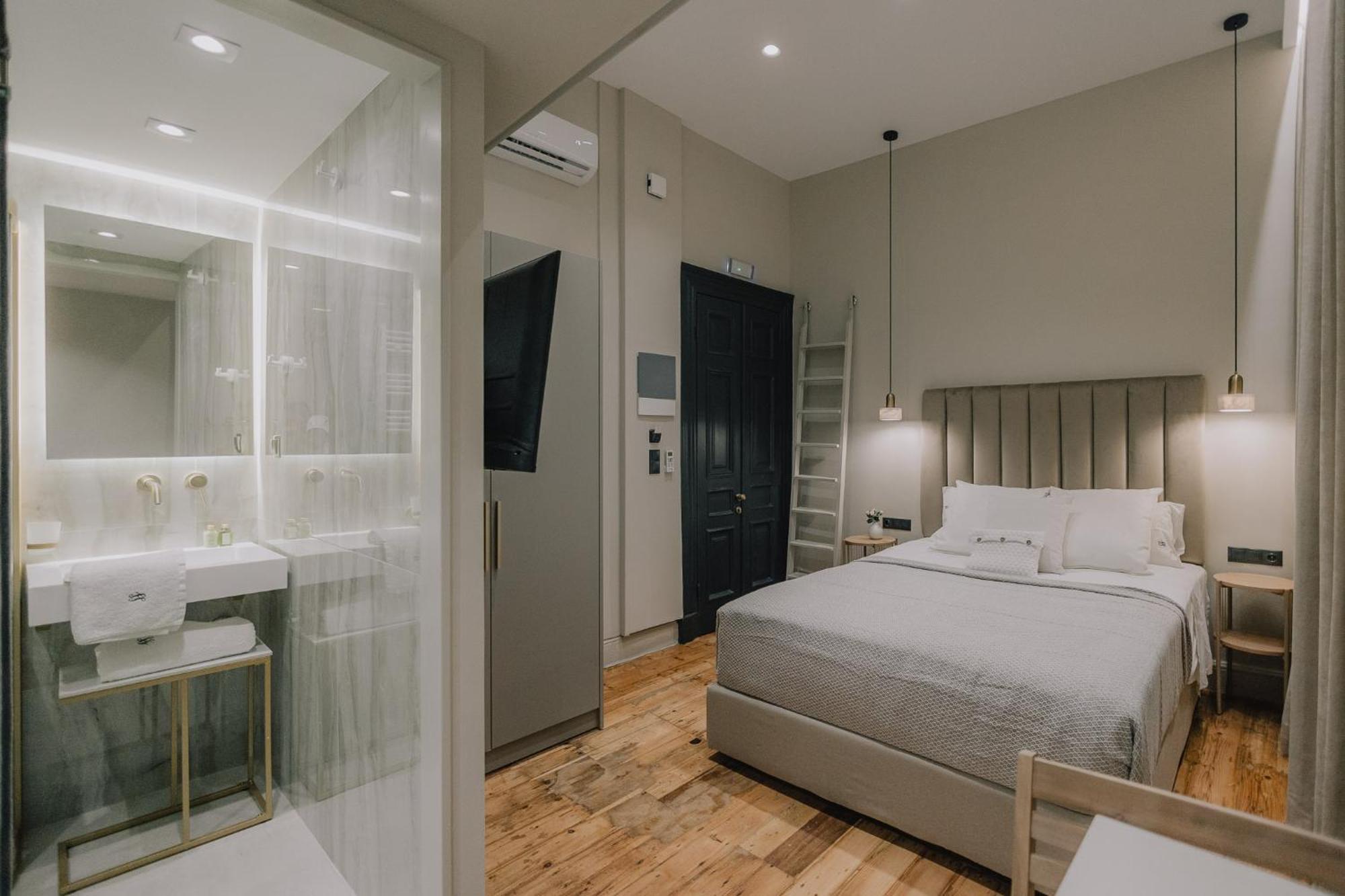 Sanrocco Suites -Corfu Town Luxury Apartments Экстерьер фото